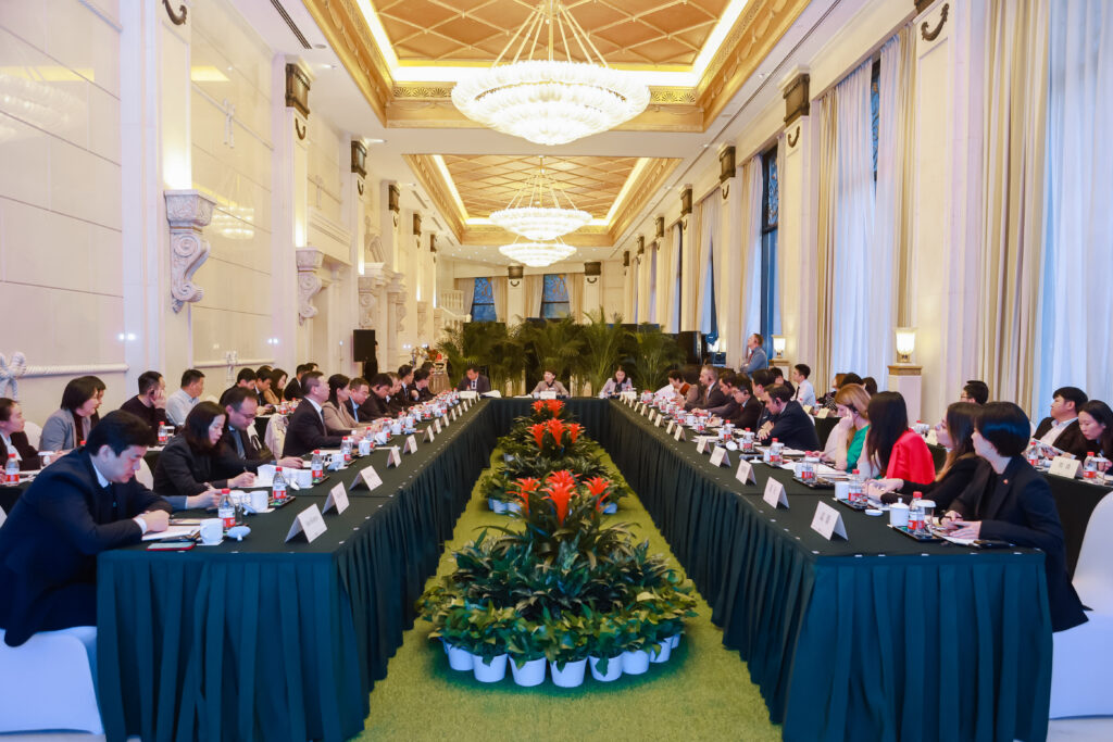 AmCham China Vice President Speaks at Beijing Municipal Government Roundtable